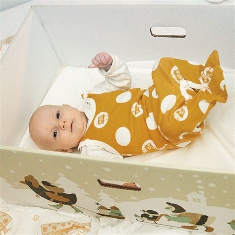 finland prenatal baby box